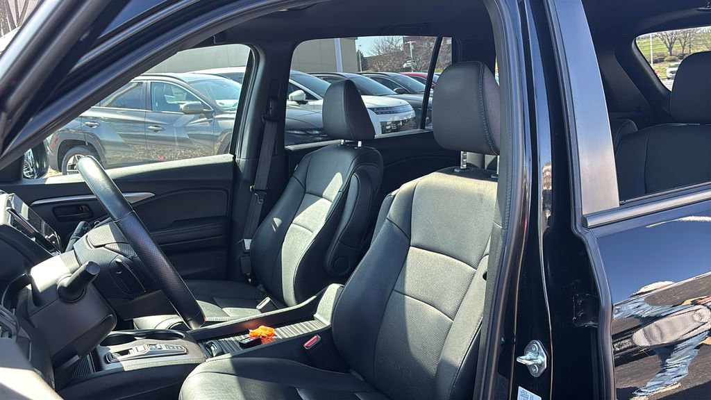 Certified 2023 Honda Passport EX-L image 10