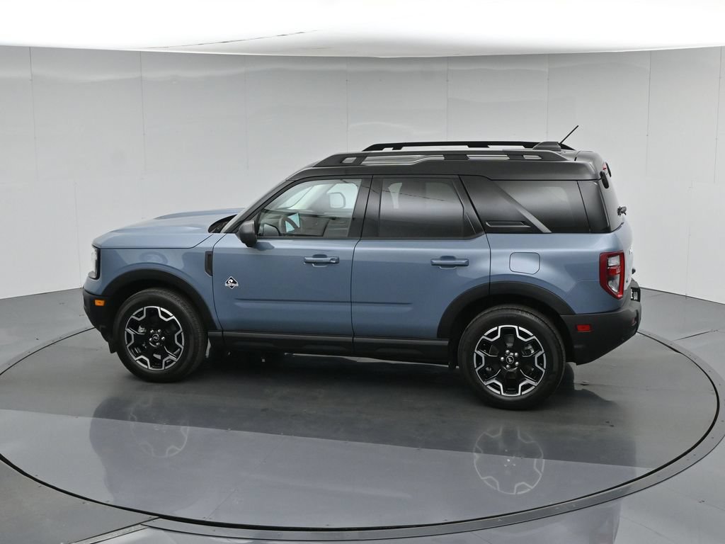 Used 2025 Ford Bronco Sport Outer Banks w/ Outer Banks Tech Package+ AWD/4WD image 46