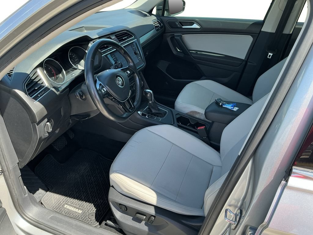 Used 2019 Volkswagen Tiguan SE FWD image 14