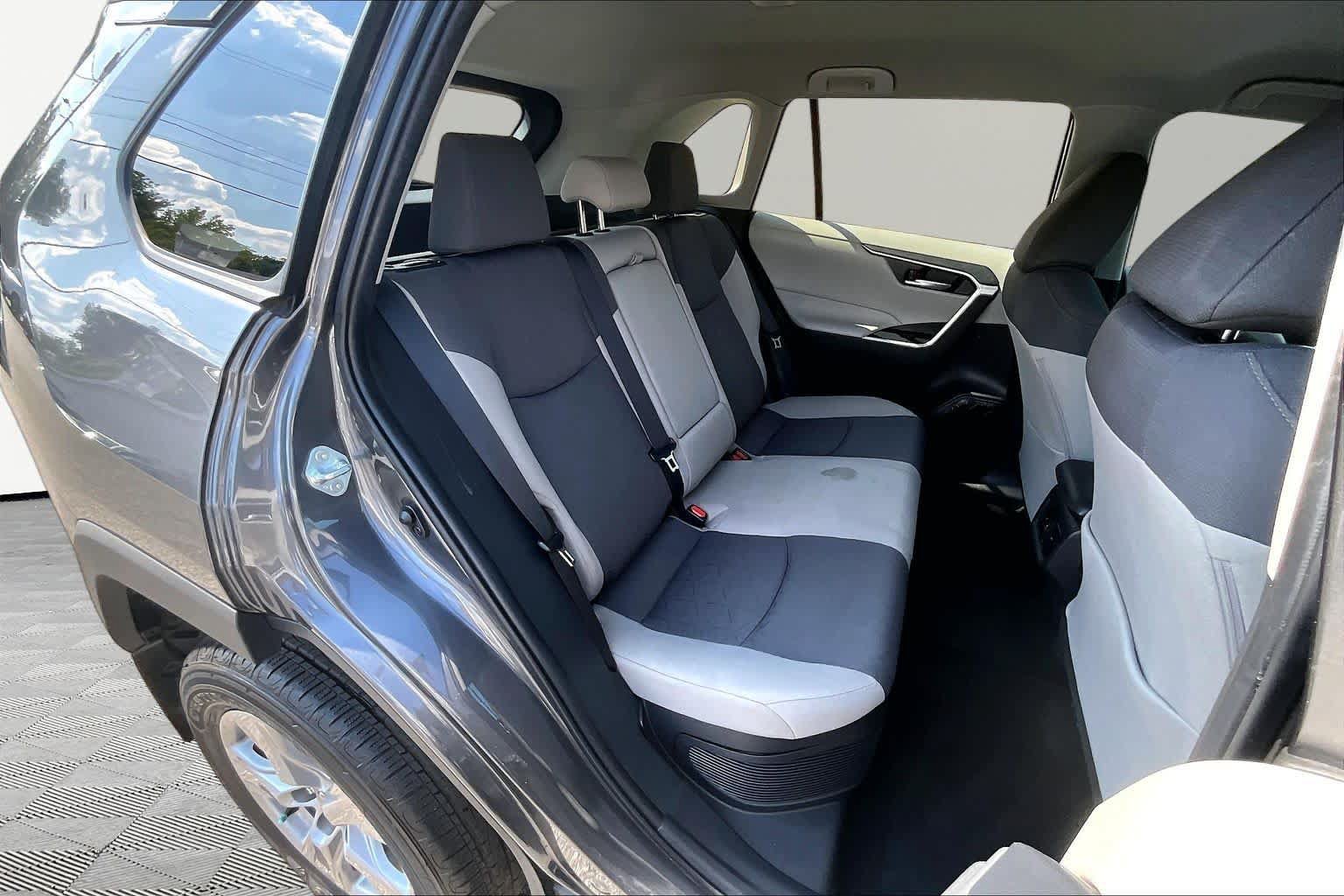 Certified 2024 Toyota RAV4 XLE AWD/4WD image 20
