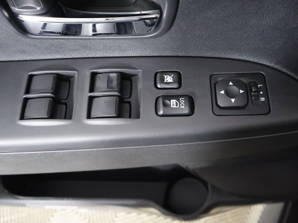 New 2027 Mitsubishi Outlander Sport LE FWD image 32