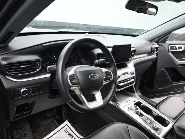 Used 2022 Ford Explorer XLT w/ Equipment Group 202A image 15