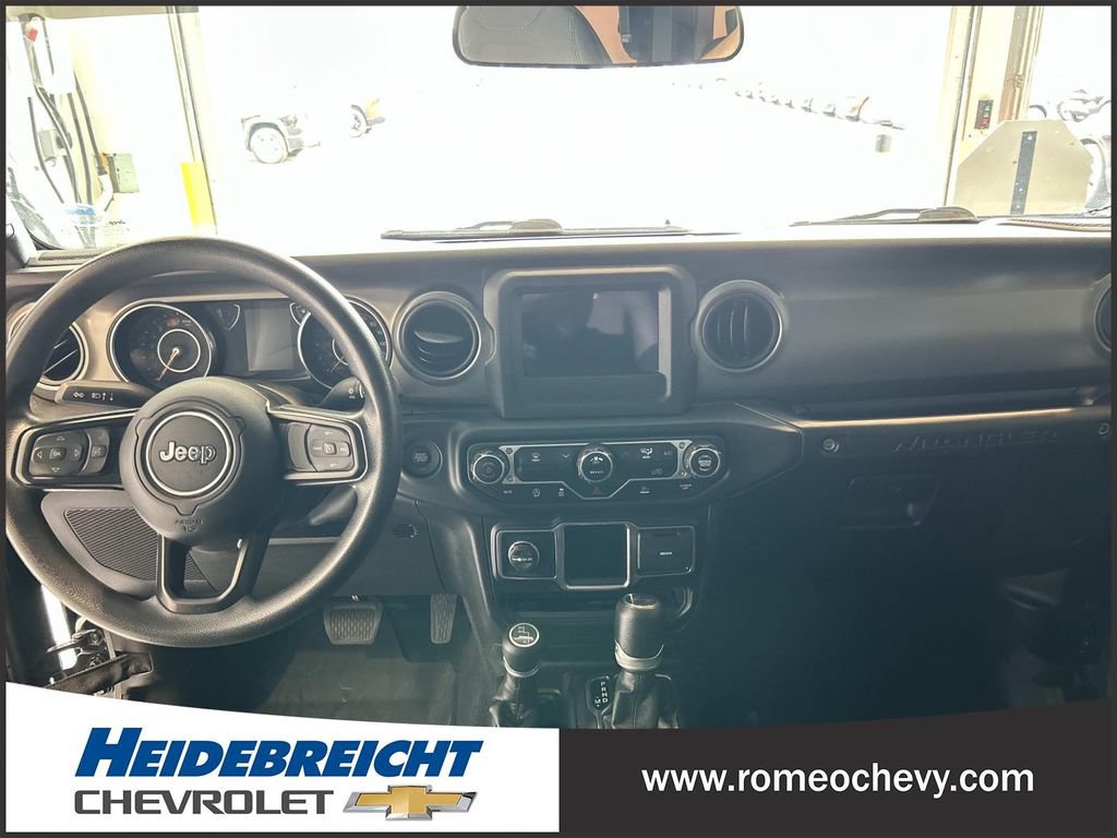Used 2023 Jeep Wrangler Sport AWD/4WD image 20