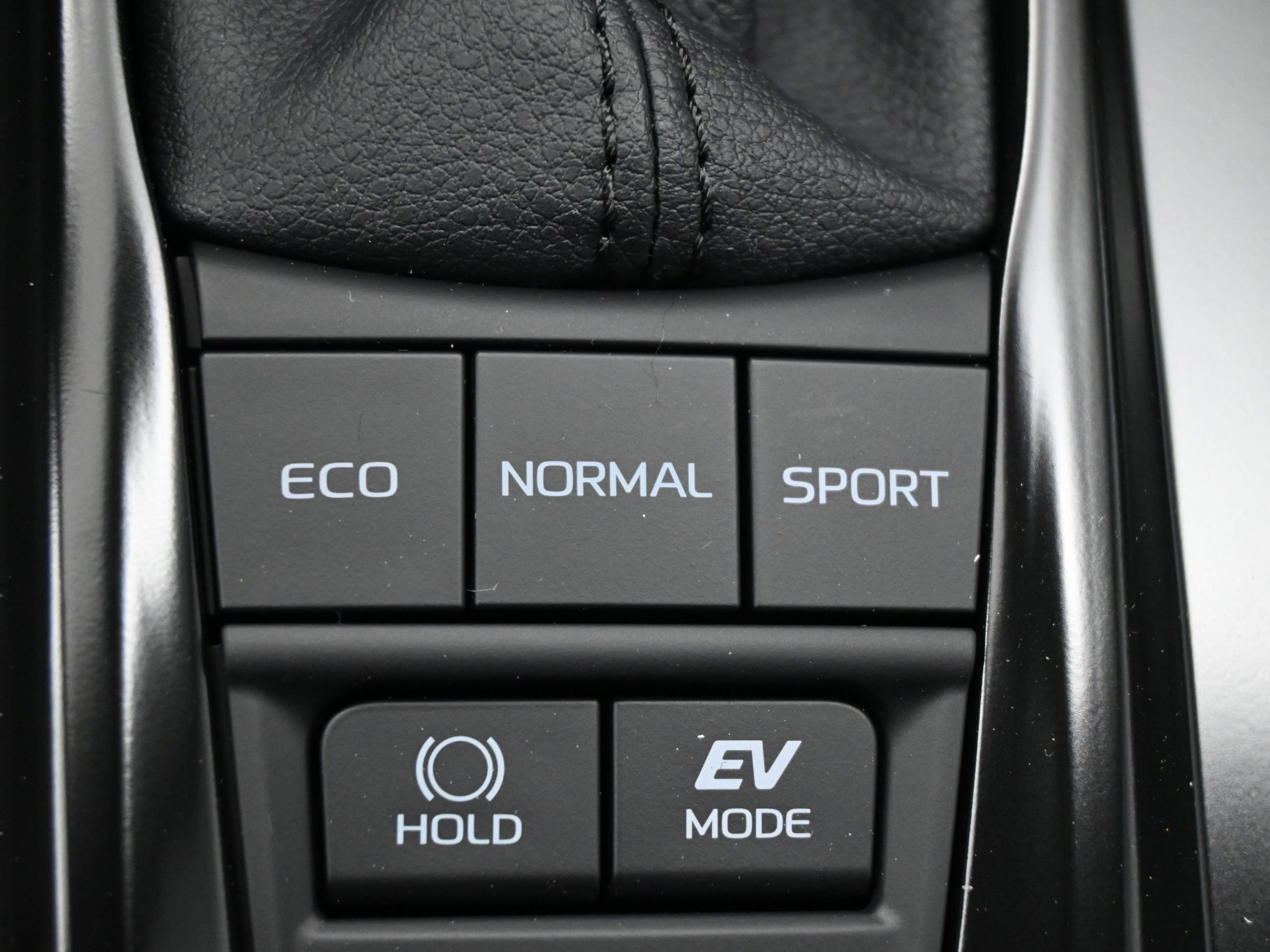 New 2026 Toyota Camry SE FWD image 28