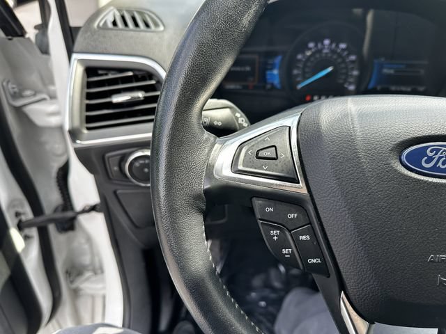 Certified 2023 Ford Edge Titanium AWD/4WD image 28