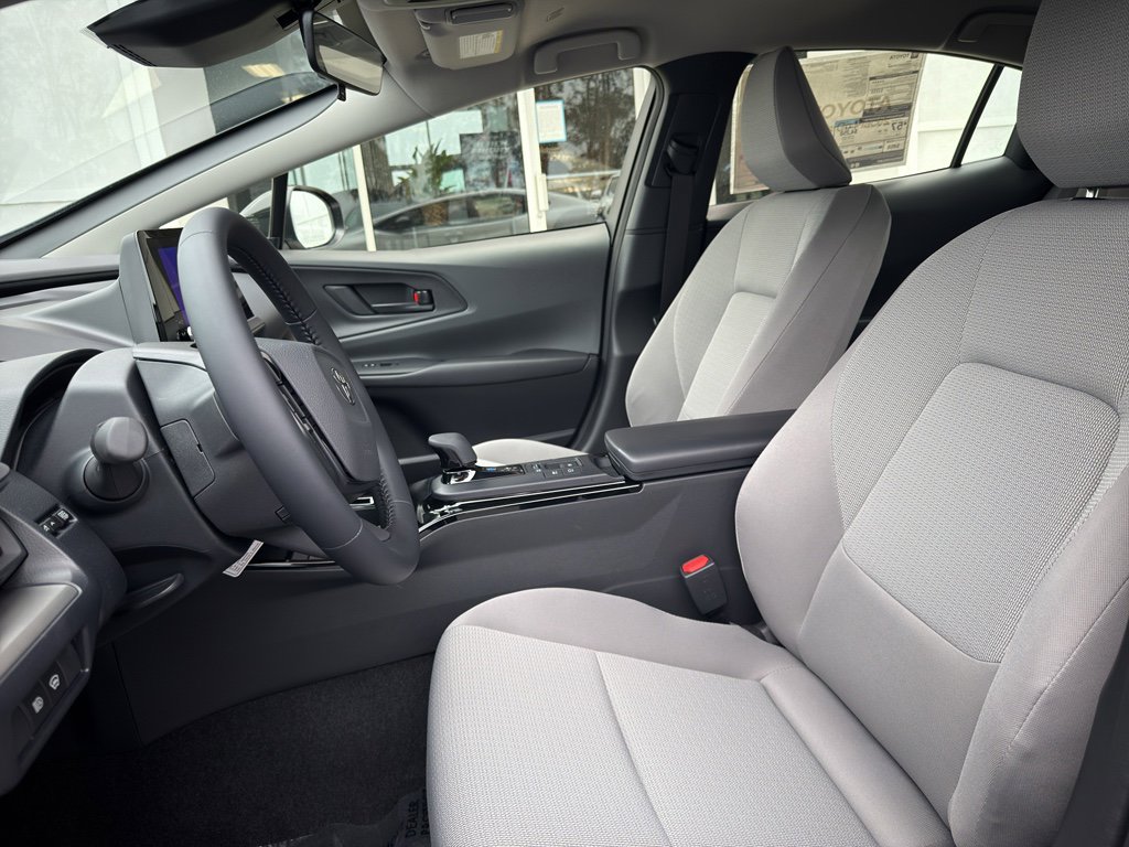 New 2026 Toyota Prius LE image 13
