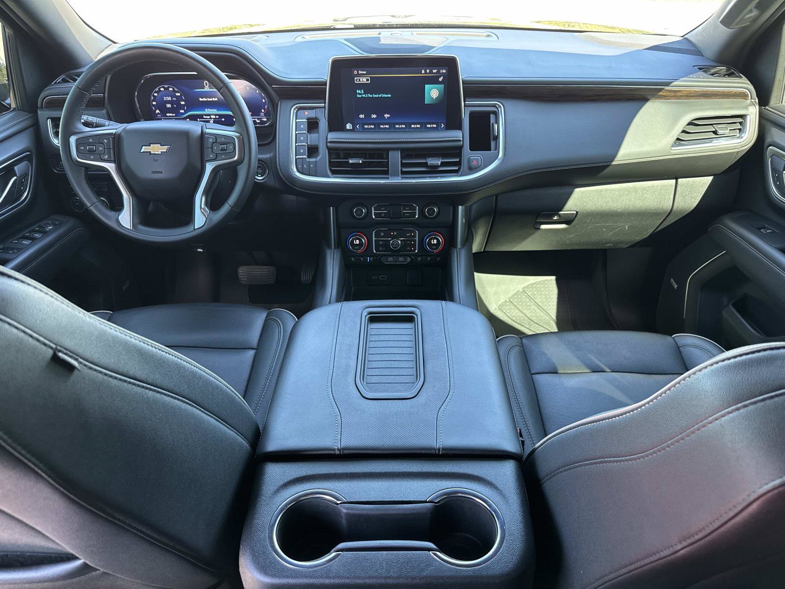 Used 2024 Chevrolet Tahoe Premier AWD/4WD image 20