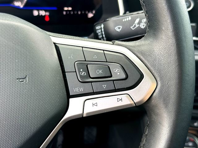 Used 2023 Volkswagen Jetta SE w/ Panoramic Sunroof Package FWD image 12