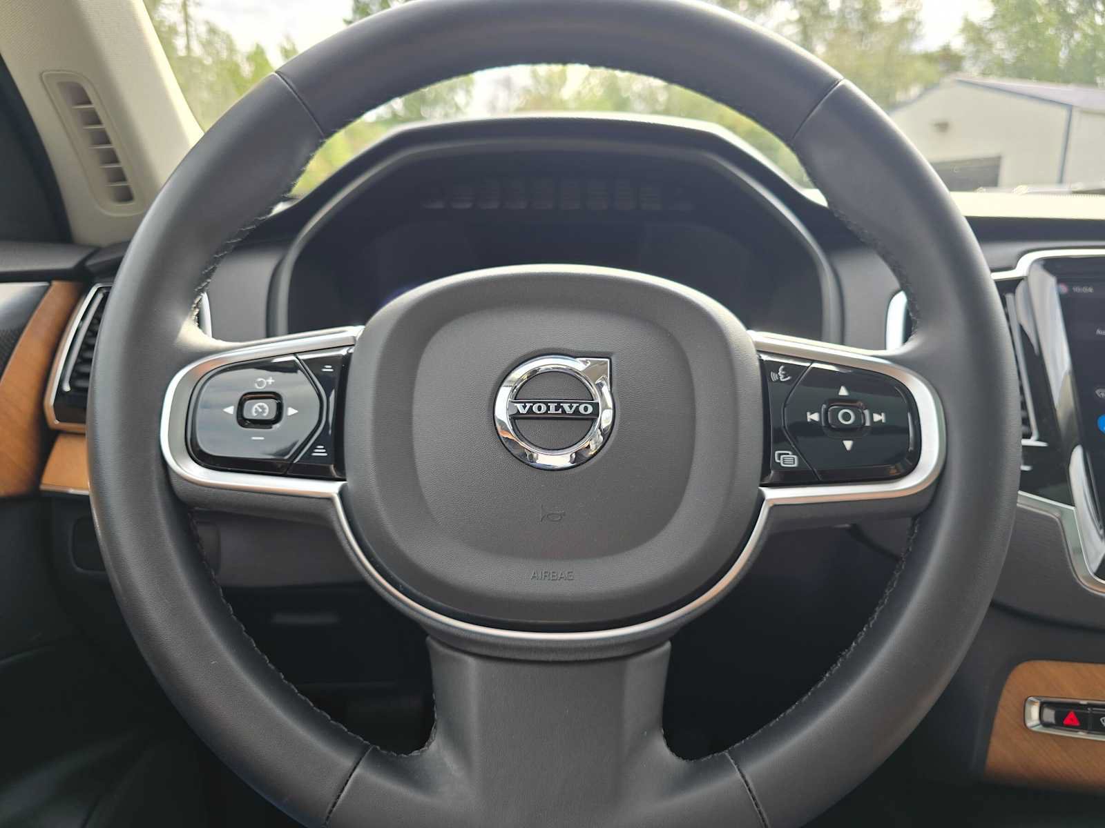 Certified 2023 Volvo XC90 T8 Plus w/ Protection Package Premier AWD/4WD image 26