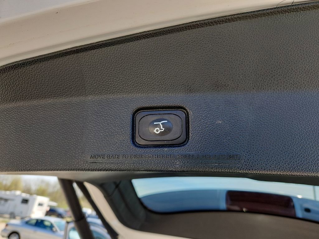 Used 2018 Ford Explorer Sport w/ Equipment Group 401A image 34