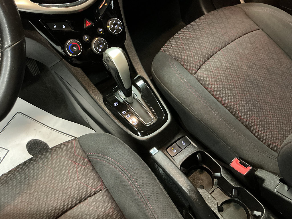 Used 2019 Chevrolet Sonic LT w/ Convenience Package FWD image 21