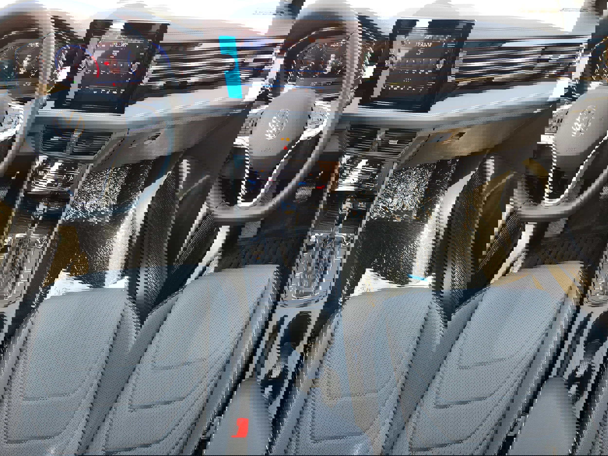 New 2025 Volkswagen Jetta SEL image 15