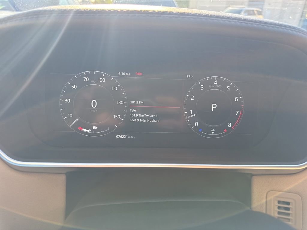 Used 2019 Land Rover Range Rover image 8