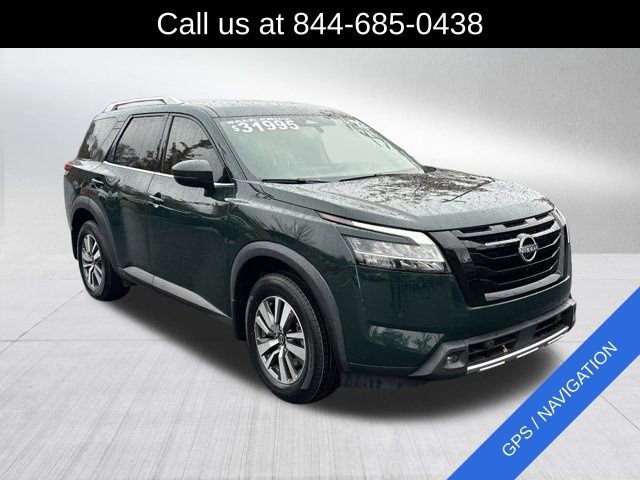 Used 2022 Nissan Pathfinder SL w/ SL Black Package image 3
