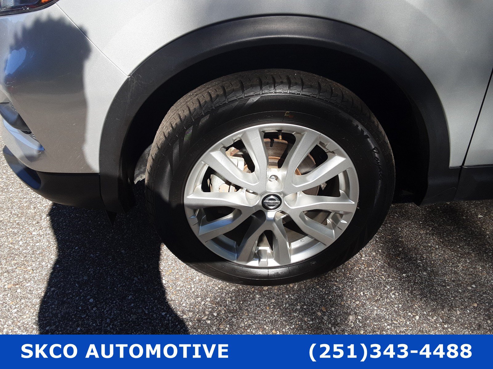 Used 2021 Nissan Rogue Sport S FWD image 9