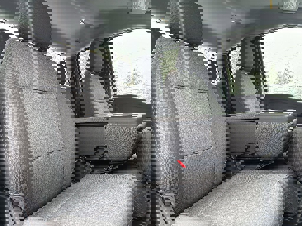 New 2026 Ford F250 XL w/ XL Chrome Package image 28