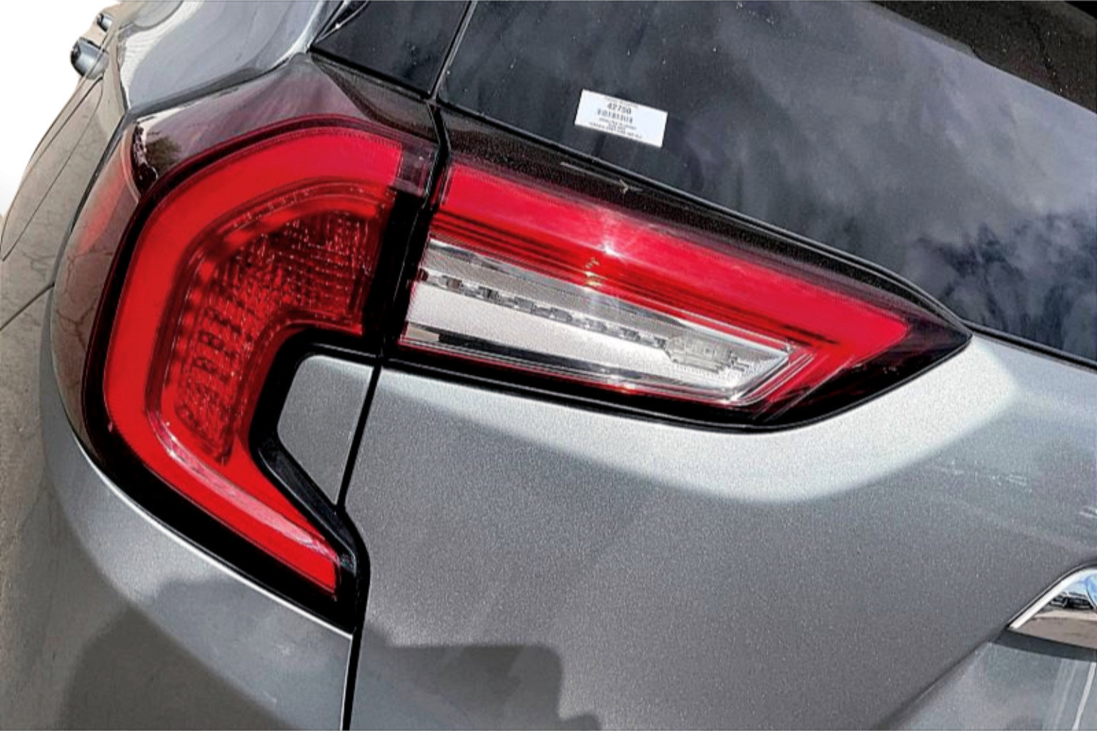 Used 2025 GMC Terrain Elevation image 28