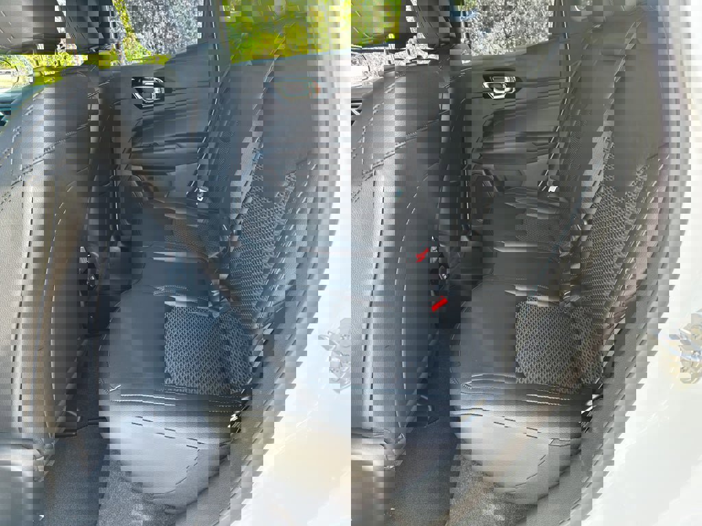 New 2026 Jeep Compass Latitude image 18