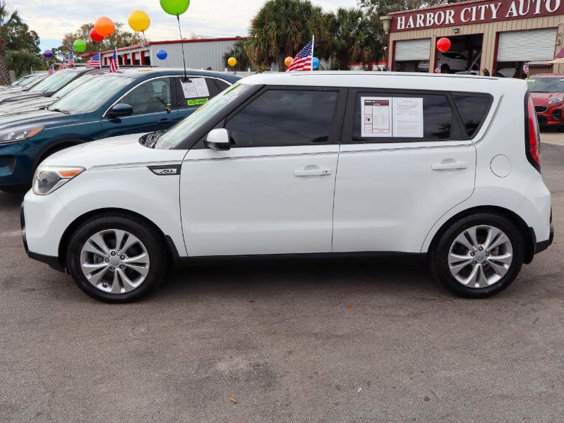 Used 2016 Kia Soul + image 2