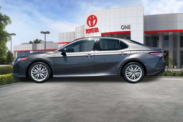 Used 2018 Toyota Camry XLE w/ Audio Package FWD image 9