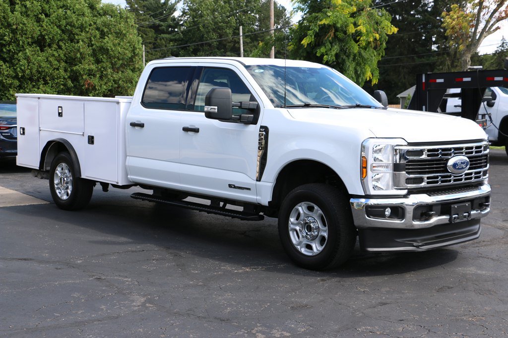 Used 2025 Ford F250 XLT w/ F-250 >10K GVWR Package AWD/4WD image 7