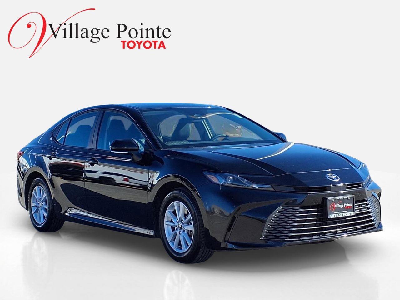 Used 2026 Toyota Camry LE image 8