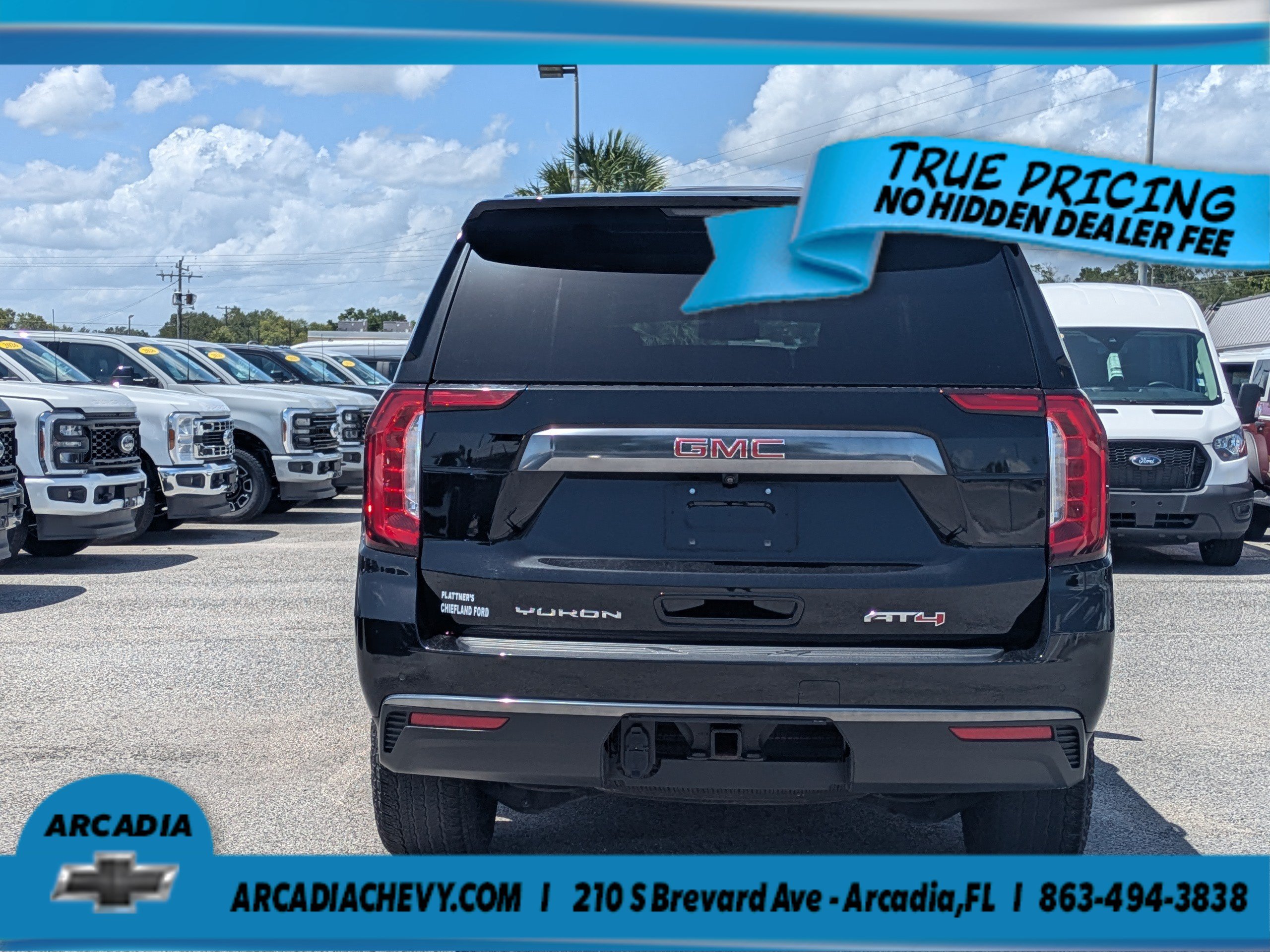 Used 2023 GMC Yukon AT4 AWD/4WD image 5