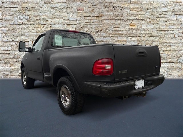 Used 1999 Ford F150 XLT image 3