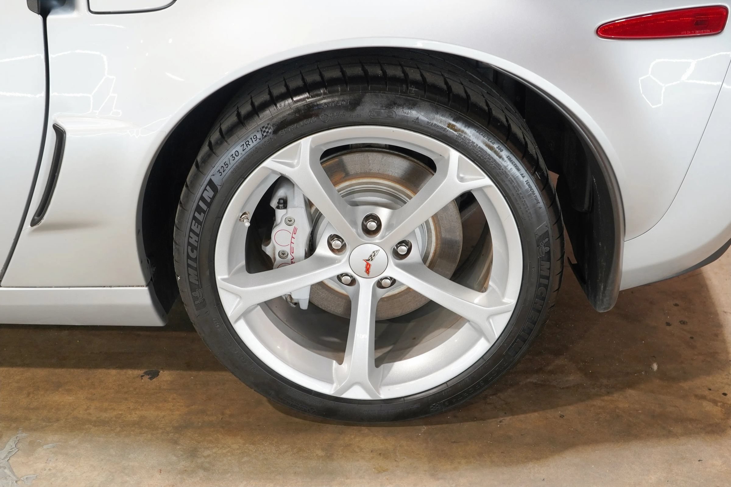 Used 2010 Chevrolet Corvette Grand Sport w/ Preferred Equipment Group RWD image 61