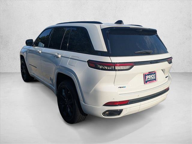 Used 2023 Jeep Grand Cherokee 30th Anniversary AWD/4WD image 8