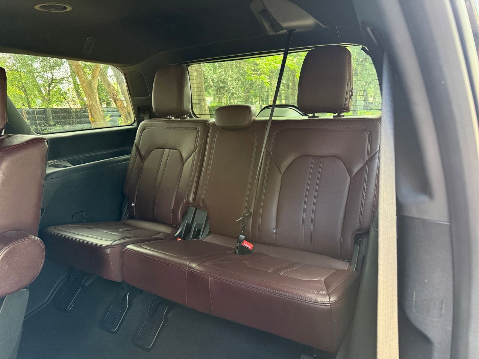 Used 2024 Ford Expedition Limited AWD/4WD image 31