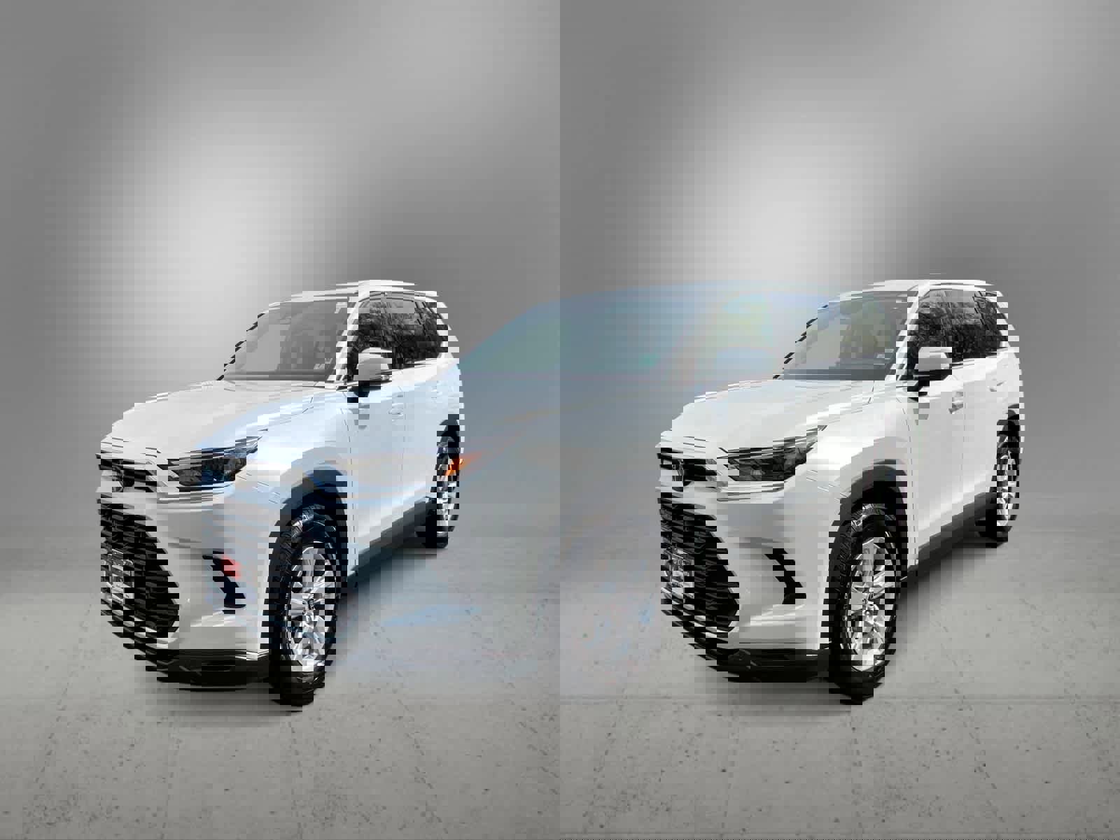 Certified 2025 Toyota Grand Highlander FWD image 4