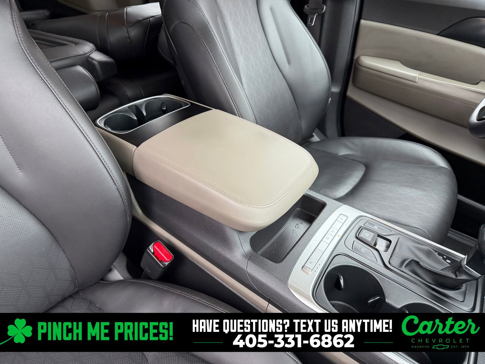 Used 2025 Kia Carnival image 29