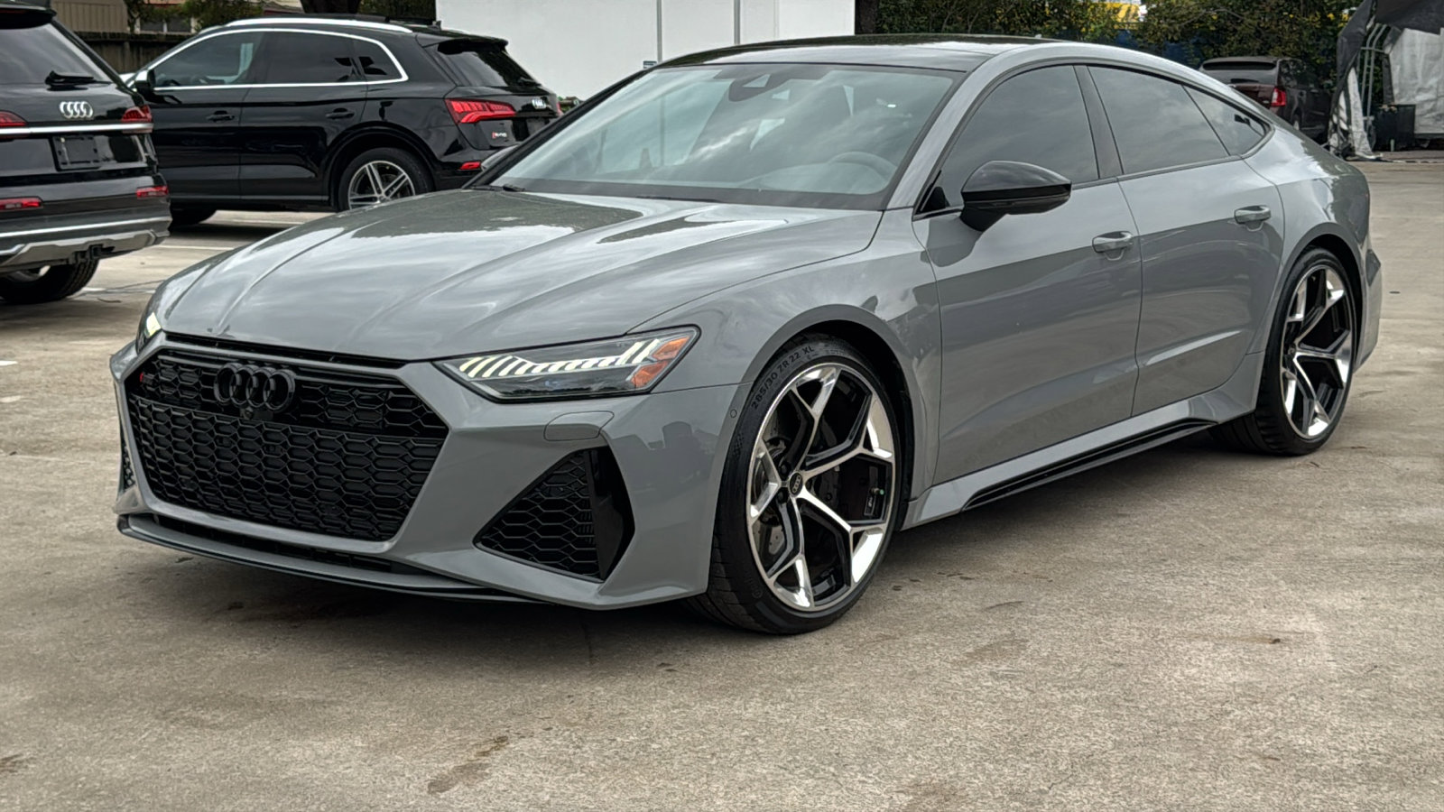 Used 2024 Audi RS 7 Performance AWD/4WD image 3