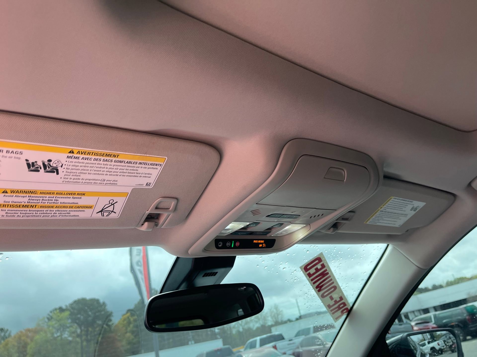 Used 2024 GMC Terrain Denali w/ Denali Premium Package image 22