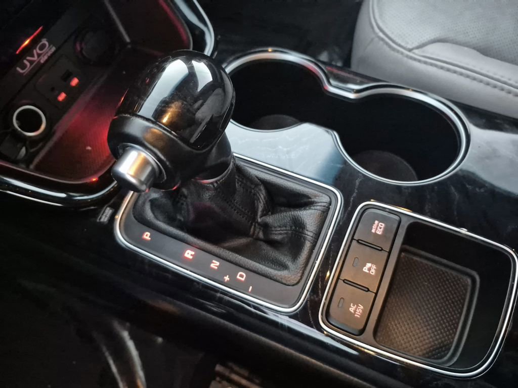 Used 2014 Kia Sorento SX w/ 3rd Row Package image 46