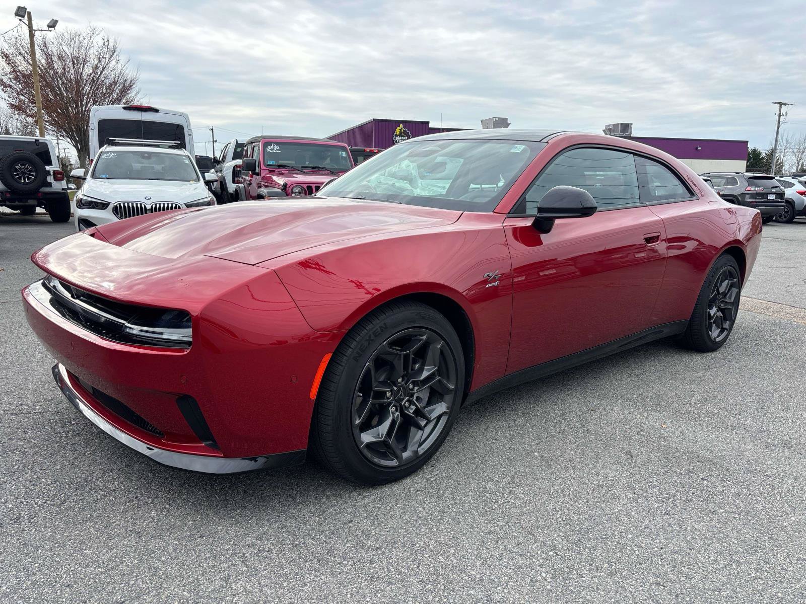 Used 2025 Dodge Charger Daytona R/T w/ Sun & Sound Package AWD/4WD image 4