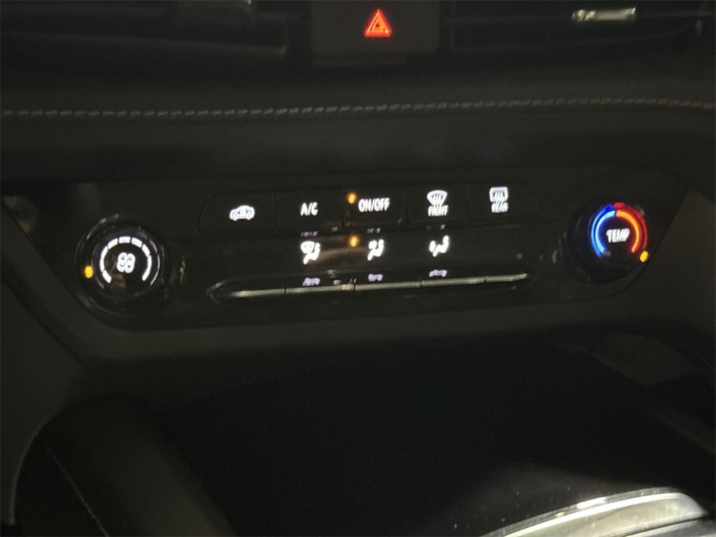 Used 2022 Buick Envision Preferred w/ Sport Touring Package image 15