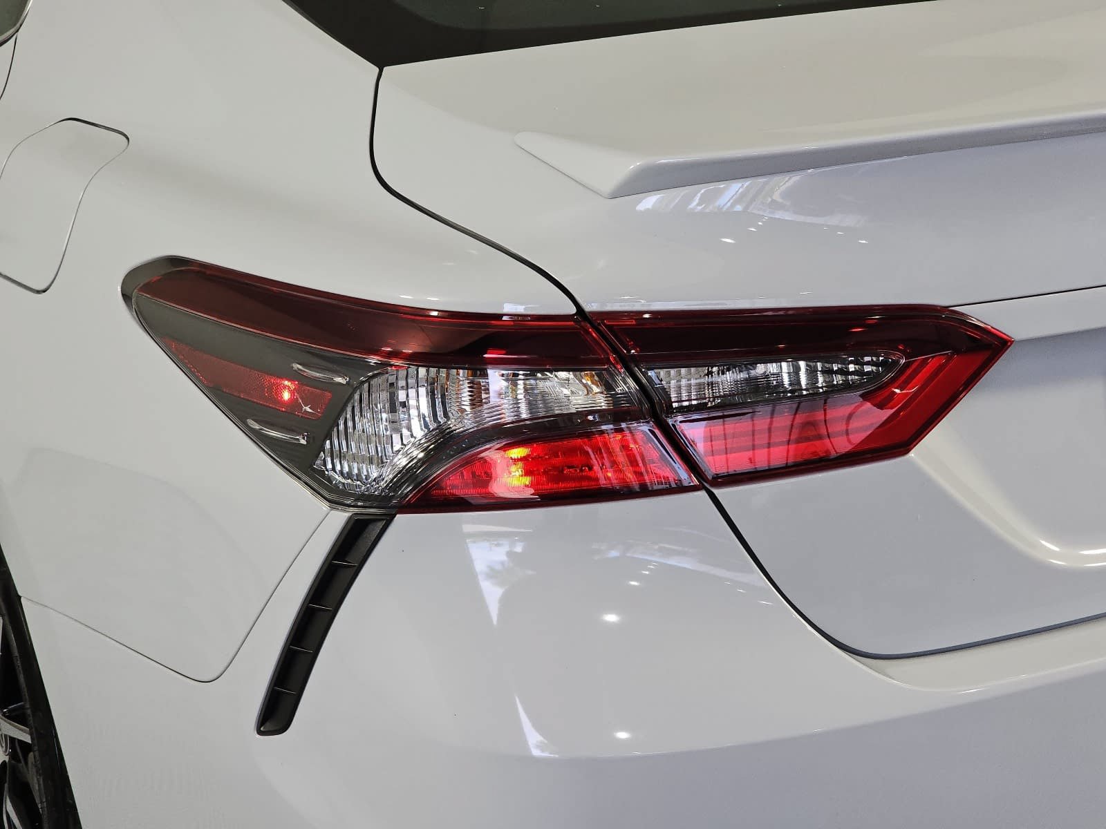 Used 2023 Toyota Camry SE FWD image 29