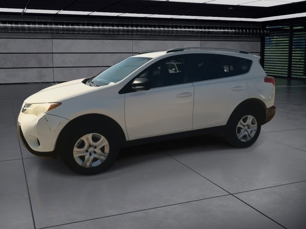 Used 2014 Toyota RAV4 LE image 6
