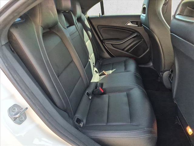 Used 2018 Mercedes-Benz CLA 250 image 19