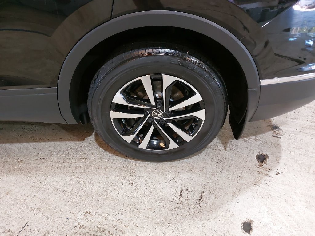 Used 2024 Volkswagen Tiguan S AWD/4WD image 27