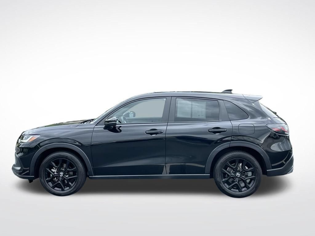 Used 2025 Honda HR-V Sport image 2