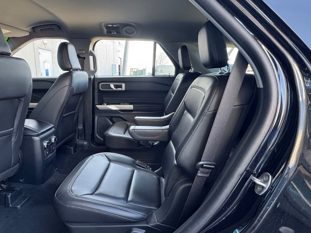 Used 2023 Ford Explorer XLT w/ Equipment Group 202A image 26