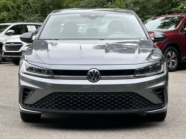 Used 2025 Volkswagen Jetta Sport FWD image 18