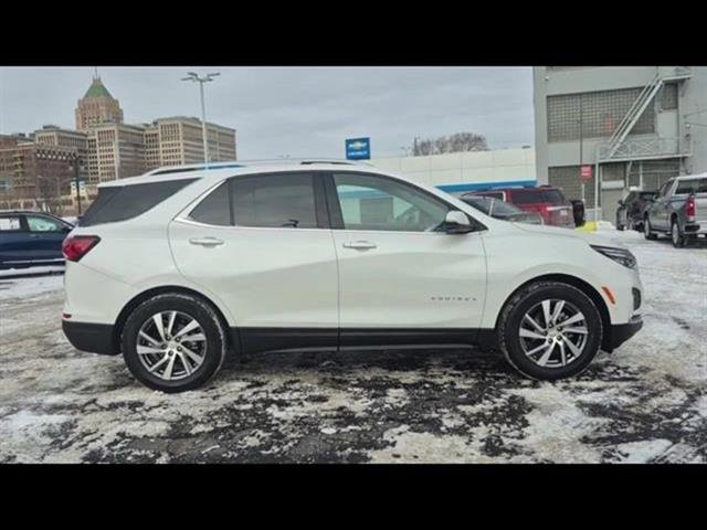 Used 2022 Chevrolet Equinox Premier image 39