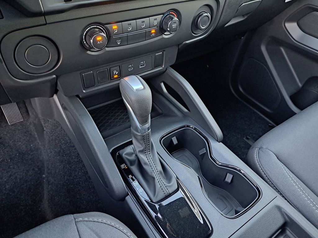 New 2026 Nissan Frontier 2WD Crew Cab image 9