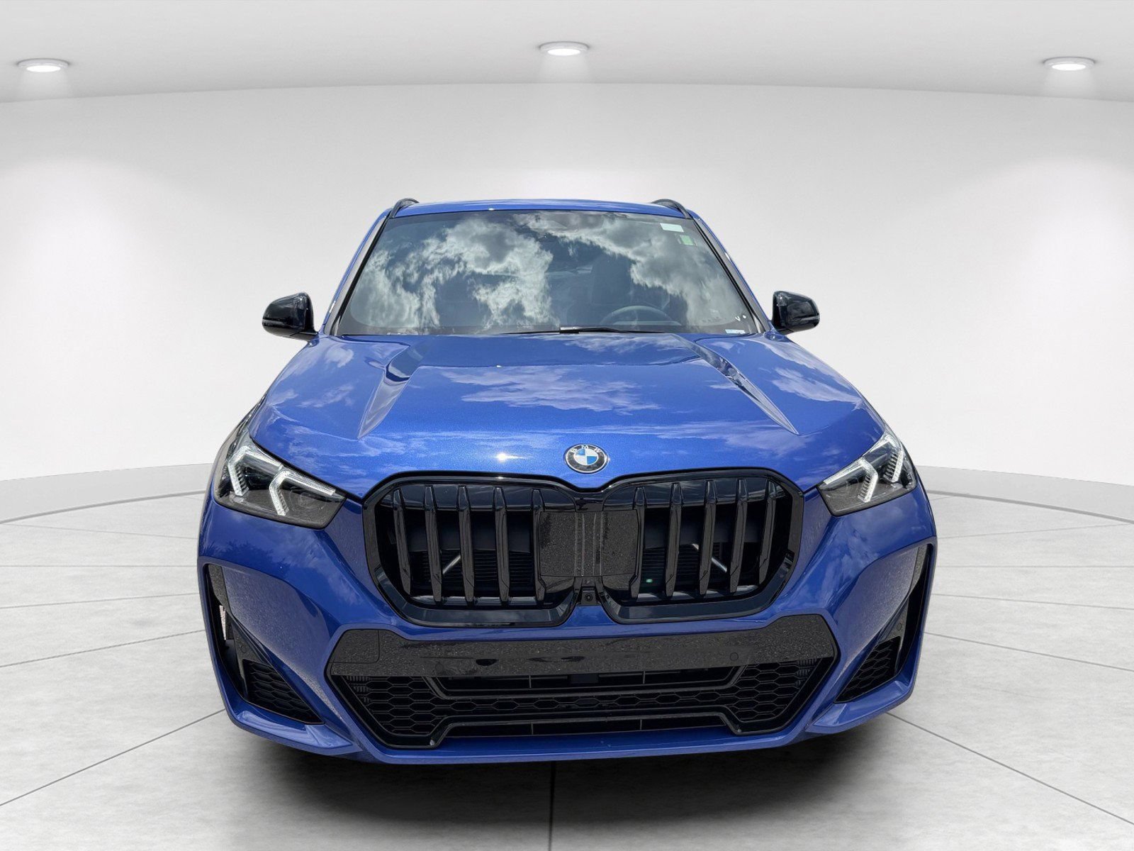 New 2026 BMW X1 xDrive28i w/ Technology Package AWD/4WD video 2