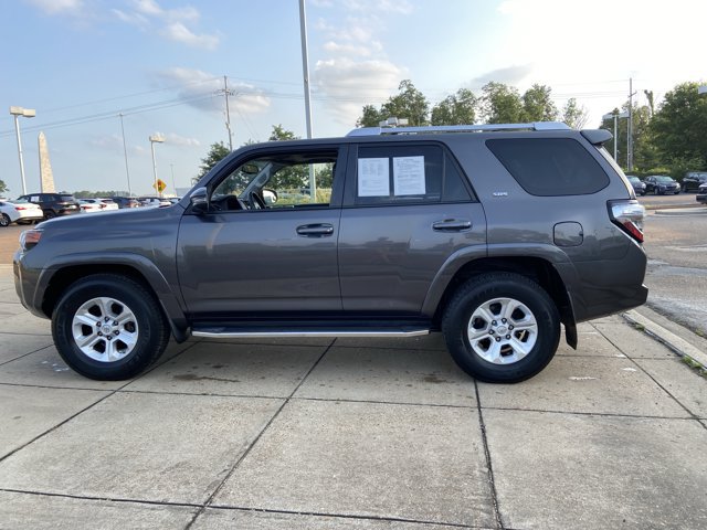 Used 2016 Toyota 4Runner SR5 Premium RWD image 7