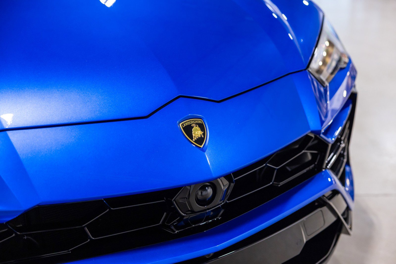 Used 2022 Lamborghini Urus image 22